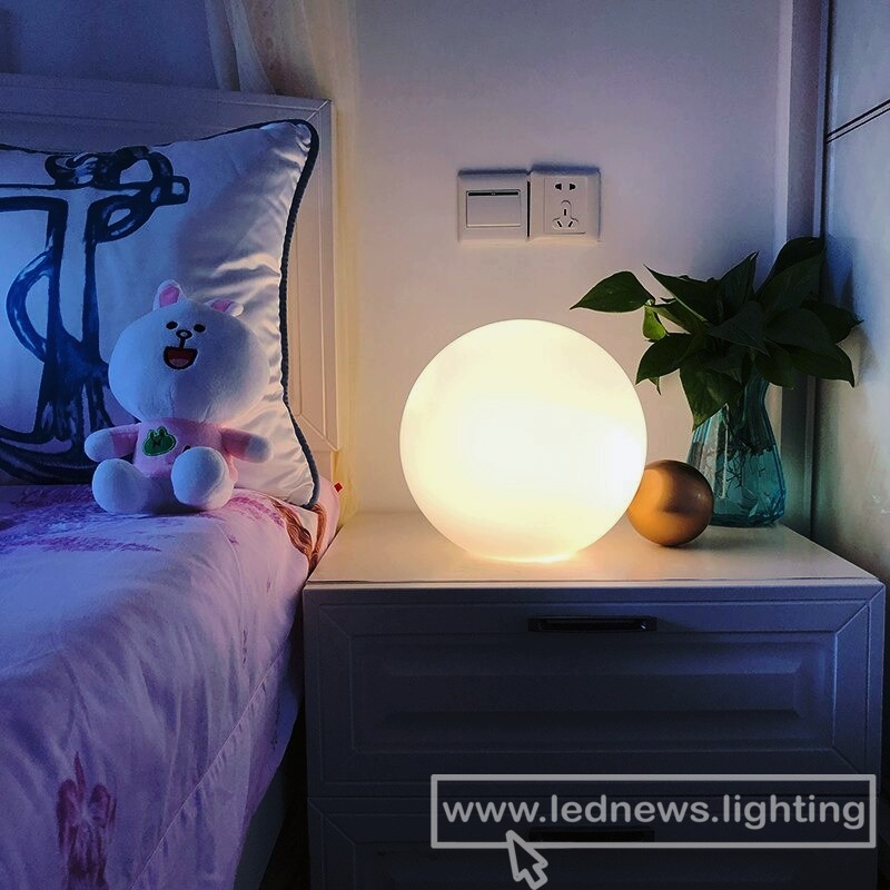 $100.00 Postmodern creative glass living room table light art bedside bedroom study designer table lamp