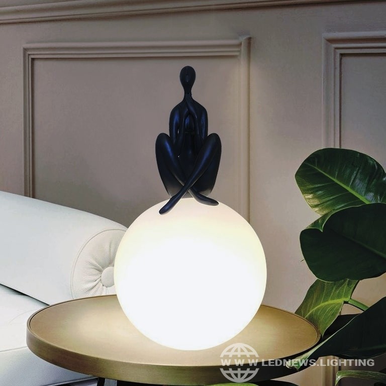 $155.28 - 288.60 Sculpture Moon Table Lamp Creative Personality Ball Desk Lamp Living Room Bedroom Desk Bedside Lights Kids Bed Room Lamp